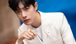 圈内爆料肖战蔡徐坤